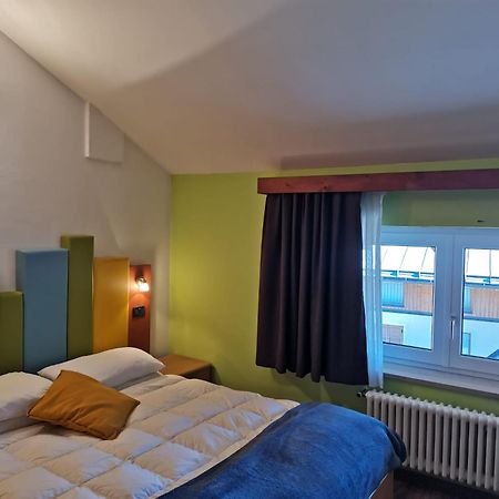 Alpencolor Hotel Tonale Passo del Tonale Kültér fotó